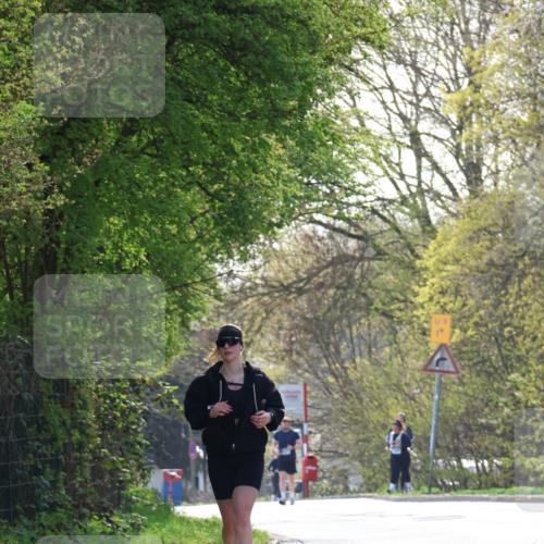 12.04.2026 - 45. Internationalen Wilhelmsburger Insellauf Yannick Fuchs http://msf.ph/oto/9501460 12.04.2026 11:19:43 Laufen  meine-sportfotos.de