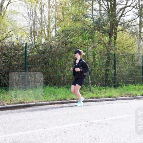 12.04.2026 - 45. Internationalen Wilhelmsburger Insellauf Yannick Fuchs http://msf.ph/oto/9501471 12.04.2026 11:19:54 Laufen  meine-sportfotos.de