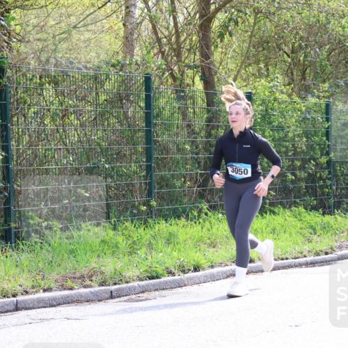 12.04.2026 - 45. Internationalen Wilhelmsburger Insellauf Yannick Fuchs http://msf.ph/oto/9501491 12.04.2026 11:20:41 Laufen 3050 meine-sportfotos.de