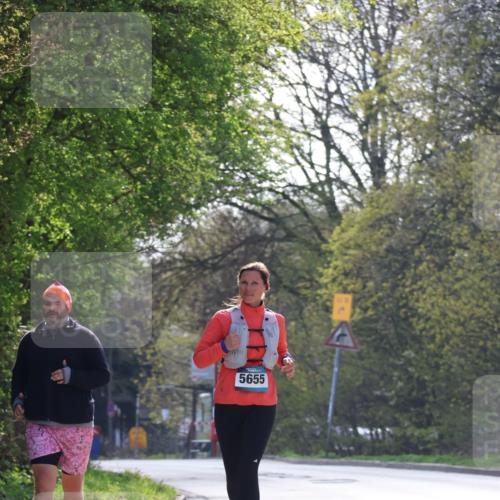 12.04.2026 - 45. Internationalen Wilhelmsburger Insellauf Yannick Fuchs http://msf.ph/oto/9501511 12.04.2026 11:21:09 Laufen 5655 meine-sportfotos.de