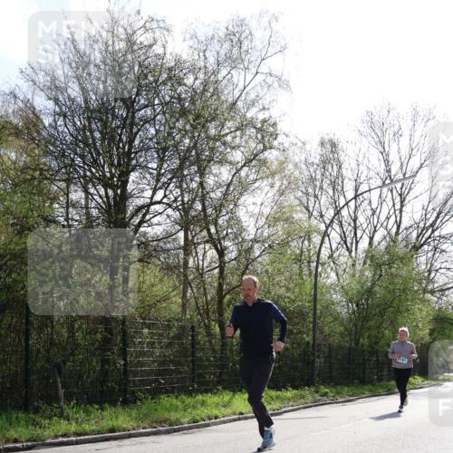 12.04.2026 - 45. Internationalen Wilhelmsburger Insellauf Yannick Fuchs http://msf.ph/oto/9501533 12.04.2026 11:23:06 Laufen 2161 meine-sportfotos.de