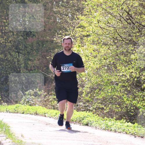 12.04.2026 - 45. Internationalen Wilhelmsburger Insellauf Yannick Fuchs http://msf.ph/oto/9501562 12.04.2026 11:23:58 Laufen 2722 meine-sportfotos.de