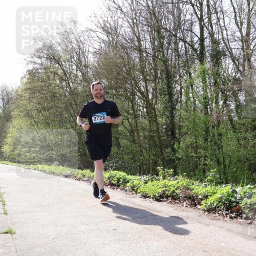 12.04.2026 - 45. Internationalen Wilhelmsburger Insellauf Yannick Fuchs http://msf.ph/oto/9501569 12.04.2026 11:24:07 Laufen 2722 meine-sportfotos.de