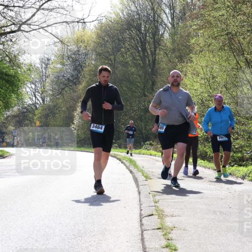12.04.2026 - 45. Internationalen Wilhelmsburger Insellauf Yannick Fuchs http://msf.ph/oto/9501576 12.04.2026 11:24:45 Laufen 3464, 465, 26 meine-sportfotos.de