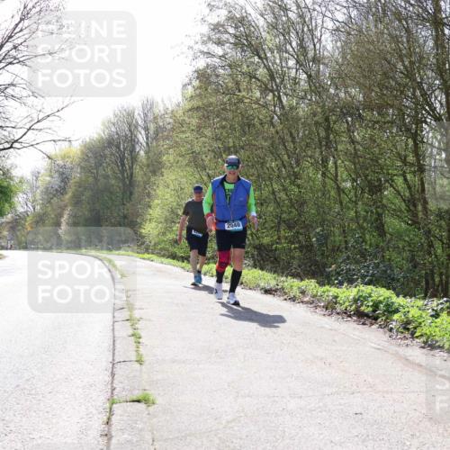 12.04.2026 - 45. Internationalen Wilhelmsburger Insellauf Yannick Fuchs http://msf.ph/oto/9501618 12.04.2026 11:25:41 Laufen 2040 meine-sportfotos.de