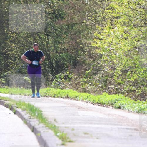 12.04.2026 - 45. Internationalen Wilhelmsburger Insellauf Yannick Fuchs http://msf.ph/oto/9501689 12.04.2026 11:28:43 Laufen 2416, 3148 meine-sportfotos.de