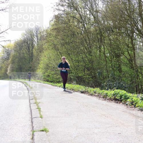 12.04.2026 - 45. Internationalen Wilhelmsburger Insellauf Yannick Fuchs http://msf.ph/oto/9501693 12.04.2026 11:28:47 Laufen 3148 meine-sportfotos.de