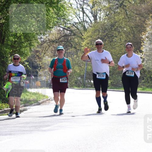 12.04.2026 - 45. Internationalen Wilhelmsburger Insellauf Yannick Fuchs http://msf.ph/oto/9501708 12.04.2026 11:30:12 Laufen 3457, 3428, 3532, 3533 meine-sportfotos.de