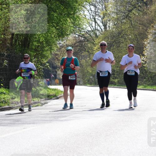 12.04.2026 - 45. Internationalen Wilhelmsburger Insellauf Yannick Fuchs http://msf.ph/oto/9501710 12.04.2026 11:30:13 Laufen 3457, 3532, 3533, 3428 meine-sportfotos.de