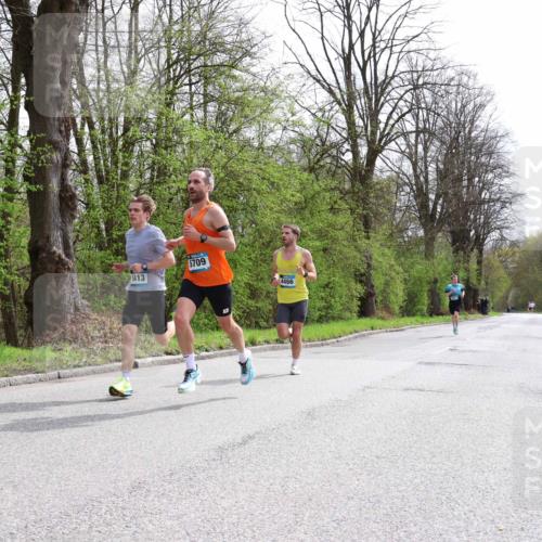12.04.2026 - 45. Internationalen Wilhelmsburger Insellauf Yannick Fuchs http://msf.ph/oto/9501789 12.04.2026 12:40:20 Laufen 5413, 5709, 4466 meine-sportfotos.de