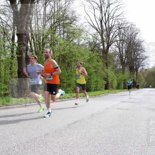 12.04.2026 - 45. Internationalen Wilhelmsburger Insellauf Yannick Fuchs http://msf.ph/oto/9501790 12.04.2026 12:40:20 Laufen 5413, 5709, 1466 meine-sportfotos.de