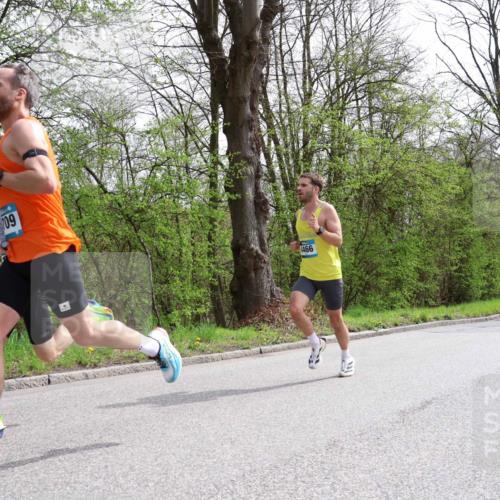 12.04.2026 - 45. Internationalen Wilhelmsburger Insellauf Yannick Fuchs http://msf.ph/oto/9501792 12.04.2026 12:40:21 Laufen 109, 4466 meine-sportfotos.de