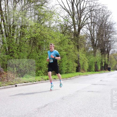 12.04.2026 - 45. Internationalen Wilhelmsburger Insellauf Yannick Fuchs http://msf.ph/oto/9501797 12.04.2026 12:40:23 Laufen 877 meine-sportfotos.de