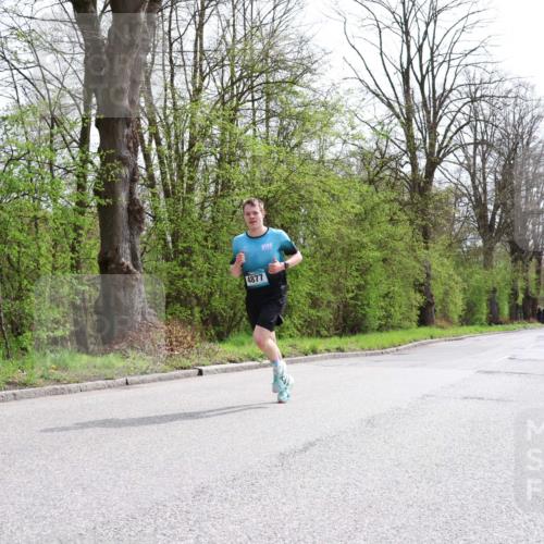 12.04.2026 - 45. Internationalen Wilhelmsburger Insellauf Yannick Fuchs http://msf.ph/oto/9501799 12.04.2026 12:40:24 Laufen 4877 meine-sportfotos.de