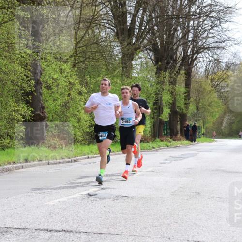 12.04.2026 - 45. Internationalen Wilhelmsburger Insellauf Yannick Fuchs http://msf.ph/oto/9501810 12.04.2026 12:40:39 Laufen 3452, 5495 meine-sportfotos.de