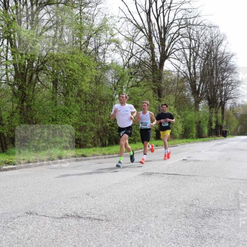 12.04.2026 - 45. Internationalen Wilhelmsburger Insellauf Yannick Fuchs http://msf.ph/oto/9501818 12.04.2026 12:40:40 Laufen 5495, 4874 meine-sportfotos.de