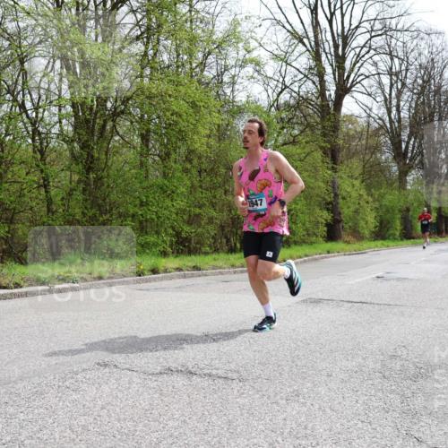 12.04.2026 - 45. Internationalen Wilhelmsburger Insellauf Yannick Fuchs http://msf.ph/oto/9501842 12.04.2026 12:41:14 Laufen 3947 meine-sportfotos.de