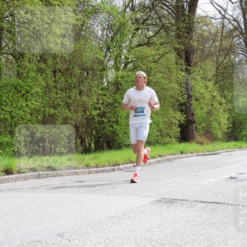 12.04.2026 - 45. Internationalen Wilhelmsburger Insellauf Yannick Fuchs http://msf.ph/oto/9501865 12.04.2026 12:41:22 Laufen 5648 meine-sportfotos.de