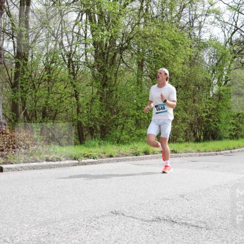 12.04.2026 - 45. Internationalen Wilhelmsburger Insellauf Yannick Fuchs http://msf.ph/oto/9501870 12.04.2026 12:41:22 Laufen 5648 meine-sportfotos.de