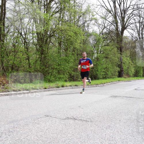 12.04.2026 - 45. Internationalen Wilhelmsburger Insellauf Yannick Fuchs http://msf.ph/oto/9501881 12.04.2026 12:41:27 Laufen 467 meine-sportfotos.de