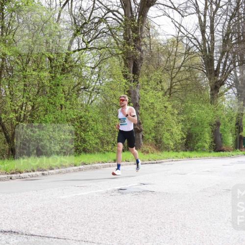 12.04.2026 - 45. Internationalen Wilhelmsburger Insellauf Yannick Fuchs http://msf.ph/oto/9501895 12.04.2026 12:42:07 Laufen 5335 meine-sportfotos.de