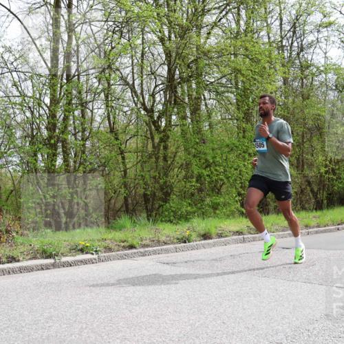 12.04.2026 - 45. Internationalen Wilhelmsburger Insellauf Yannick Fuchs http://msf.ph/oto/9501936 12.04.2026 12:42:34 Laufen 4505 meine-sportfotos.de