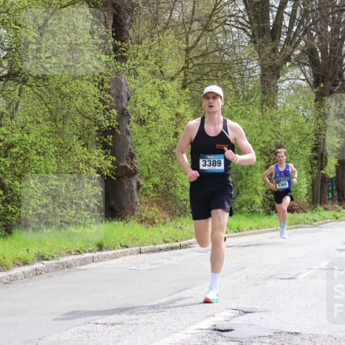 12.04.2026 - 45. Internationalen Wilhelmsburger Insellauf Yannick Fuchs http://msf.ph/oto/9501957 12.04.2026 12:42:49 Laufen 3389 meine-sportfotos.de