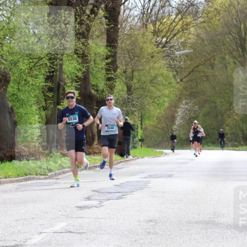 12.04.2026 - 45. Internationalen Wilhelmsburger Insellauf Yannick Fuchs http://msf.ph/oto/9501987 12.04.2026 12:42:58 Laufen 361, 5530, 3048 meine-sportfotos.de