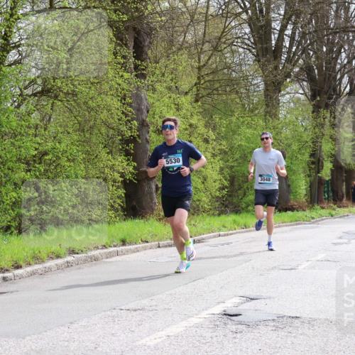 12.04.2026 - 45. Internationalen Wilhelmsburger Insellauf Yannick Fuchs http://msf.ph/oto/9501998 12.04.2026 12:43:02 Laufen 5530, 3048 meine-sportfotos.de