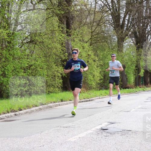 12.04.2026 - 45. Internationalen Wilhelmsburger Insellauf Yannick Fuchs http://msf.ph/oto/9501999 12.04.2026 12:43:02 Laufen 361, 5530, 3048 meine-sportfotos.de