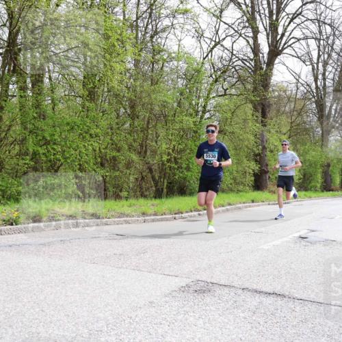 12.04.2026 - 45. Internationalen Wilhelmsburger Insellauf Yannick Fuchs http://msf.ph/oto/9502004 12.04.2026 12:43:03 Laufen 5530, 361 meine-sportfotos.de