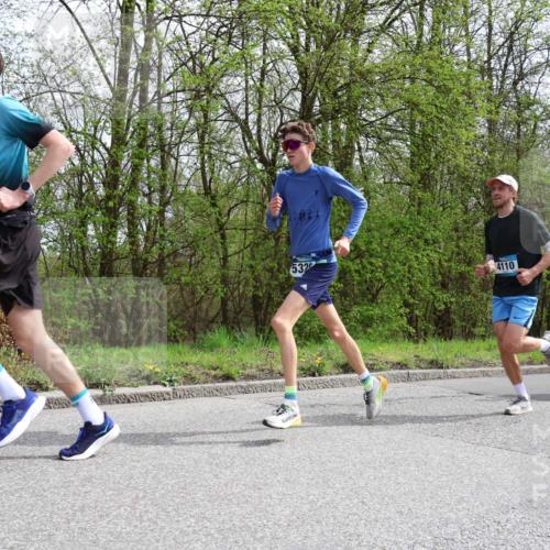 12.04.2026 - 45. Internationalen Wilhelmsburger Insellauf Yannick Fuchs http://msf.ph/oto/9502130 12.04.2026 12:43:52 Laufen 532, 4110, 5853 meine-sportfotos.de
