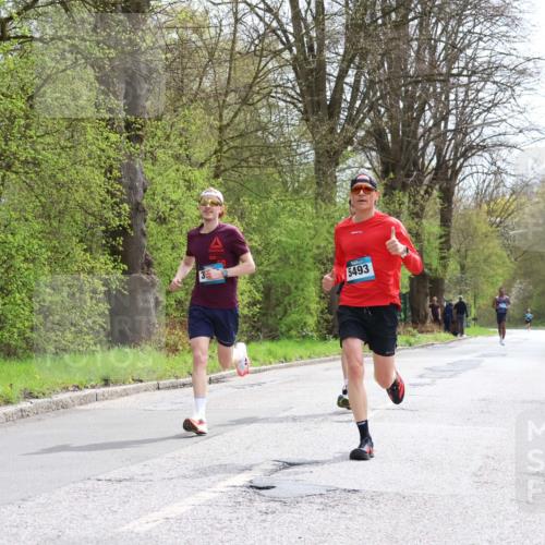 12.04.2026 - 45. Internationalen Wilhelmsburger Insellauf Yannick Fuchs http://msf.ph/oto/9502159 12.04.2026 12:44:00 Laufen 5493 meine-sportfotos.de