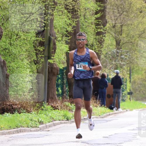 12.04.2026 - 45. Internationalen Wilhelmsburger Insellauf Yannick Fuchs http://msf.ph/oto/9502184 12.04.2026 12:44:05 Laufen 24 meine-sportfotos.de