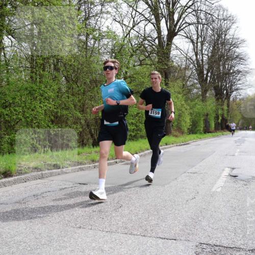 12.04.2026 - 45. Internationalen Wilhelmsburger Insellauf Yannick Fuchs http://msf.ph/oto/9502226 12.04.2026 12:44:27 Laufen 3159 meine-sportfotos.de