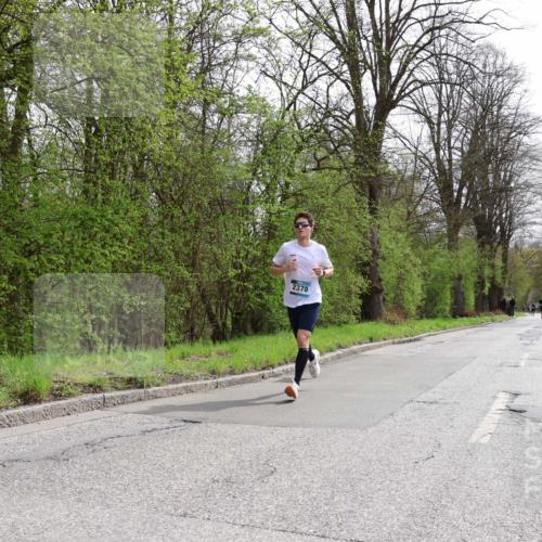 12.04.2026 - 45. Internationalen Wilhelmsburger Insellauf Yannick Fuchs http://msf.ph/oto/9502249 12.04.2026 12:44:35 Laufen 2378 meine-sportfotos.de