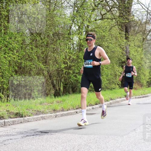 12.04.2026 - 45. Internationalen Wilhelmsburger Insellauf Yannick Fuchs http://msf.ph/oto/9502348 12.04.2026 12:45:02 Laufen 5464, 5793, 5358 meine-sportfotos.de