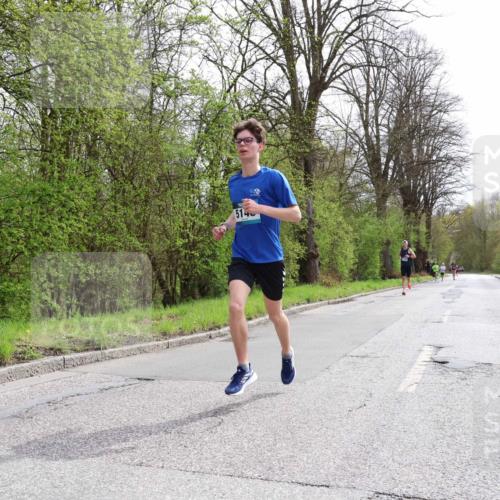 12.04.2026 - 45. Internationalen Wilhelmsburger Insellauf Yannick Fuchs http://msf.ph/oto/9502368 12.04.2026 12:45:06 Laufen 514 meine-sportfotos.de