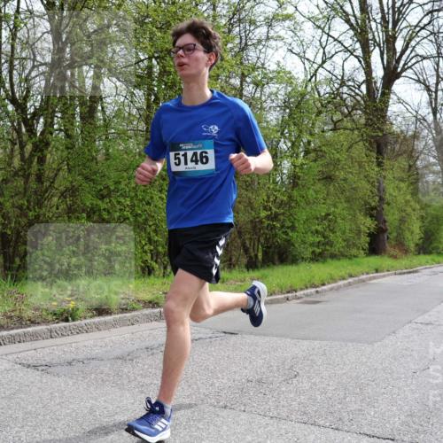 12.04.2026 - 45. Internationalen Wilhelmsburger Insellauf Yannick Fuchs http://msf.ph/oto/9502371 12.04.2026 12:45:06 Laufen 5146 meine-sportfotos.de