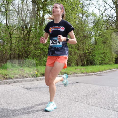 12.04.2026 - 45. Internationalen Wilhelmsburger Insellauf Yannick Fuchs http://msf.ph/oto/9502430 12.04.2026 12:45:19 Laufen 3294 meine-sportfotos.de