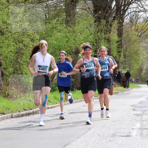 12.04.2026 - 45. Internationalen Wilhelmsburger Insellauf Yannick Fuchs http://msf.ph/oto/9502475 12.04.2026 12:45:34 Laufen 5483, 5601, 5659, 56 meine-sportfotos.de