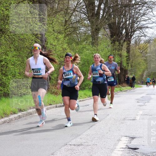 12.04.2026 - 45. Internationalen Wilhelmsburger Insellauf Yannick Fuchs http://msf.ph/oto/9502482 12.04.2026 12:45:35 Laufen 5483, 5601, 5659, 4037 meine-sportfotos.de