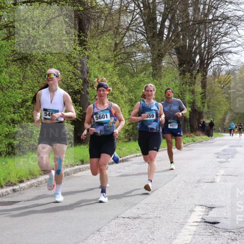 12.04.2026 - 45. Internationalen Wilhelmsburger Insellauf Yannick Fuchs http://msf.ph/oto/9502484 12.04.2026 12:45:36 Laufen 548, 5601, 59, 4037 meine-sportfotos.de