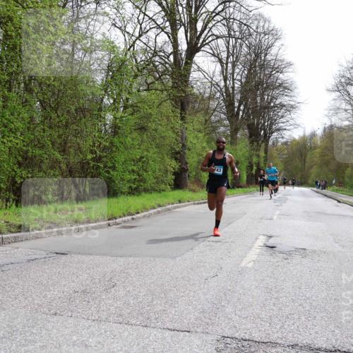 12.04.2026 - 45. Internationalen Wilhelmsburger Insellauf Yannick Fuchs http://msf.ph/oto/9502536 12.04.2026 12:45:52 Laufen 43 meine-sportfotos.de