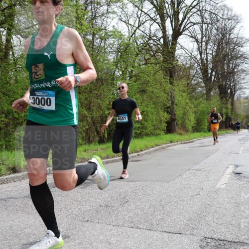 12.04.2026 - 45. Internationalen Wilhelmsburger Insellauf Yannick Fuchs http://msf.ph/oto/9502569 12.04.2026 12:45:59 Laufen 3000, 4041, 5411 meine-sportfotos.de