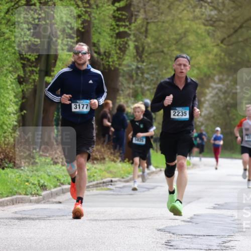 12.04.2026 - 45. Internationalen Wilhelmsburger Insellauf Yannick Fuchs http://msf.ph/oto/9502584 12.04.2026 12:46:03 Laufen 3177, 5825, 2235, 3513 meine-sportfotos.de