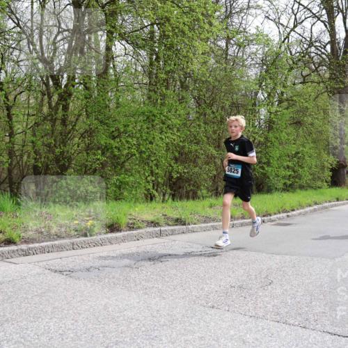 12.04.2026 - 45. Internationalen Wilhelmsburger Insellauf Yannick Fuchs http://msf.ph/oto/9502624 12.04.2026 12:46:13 Laufen 5825, 5513 meine-sportfotos.de