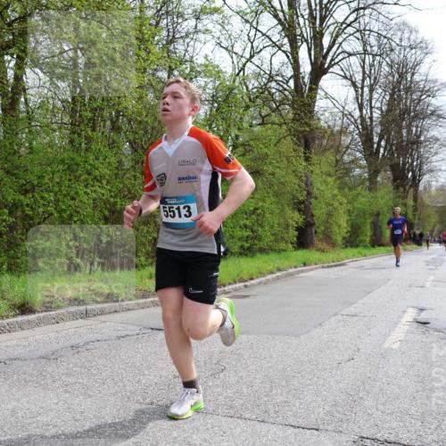 12.04.2026 - 45. Internationalen Wilhelmsburger Insellauf Yannick Fuchs http://msf.ph/oto/9502631 12.04.2026 12:46:14 Laufen 5513 meine-sportfotos.de