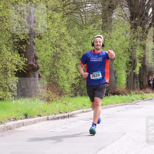 12.04.2026 - 45. Internationalen Wilhelmsburger Insellauf Yannick Fuchs http://msf.ph/oto/9502636 12.04.2026 12:46:16 Laufen 2820 meine-sportfotos.de