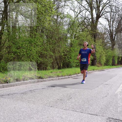 12.04.2026 - 45. Internationalen Wilhelmsburger Insellauf Yannick Fuchs http://msf.ph/oto/9502645 12.04.2026 12:46:17 Laufen 2820 meine-sportfotos.de